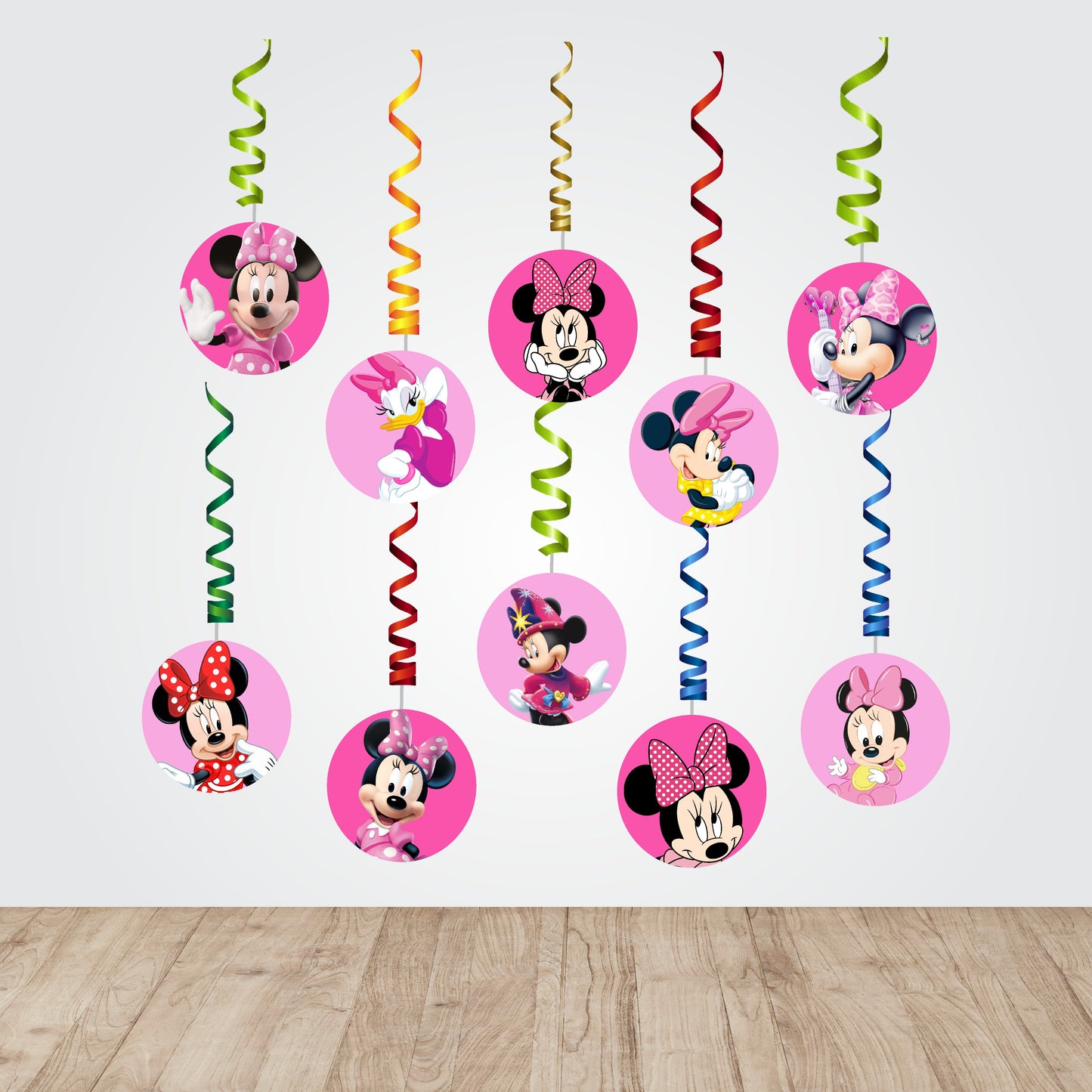 Minnie Mouse Theme Round Swirls