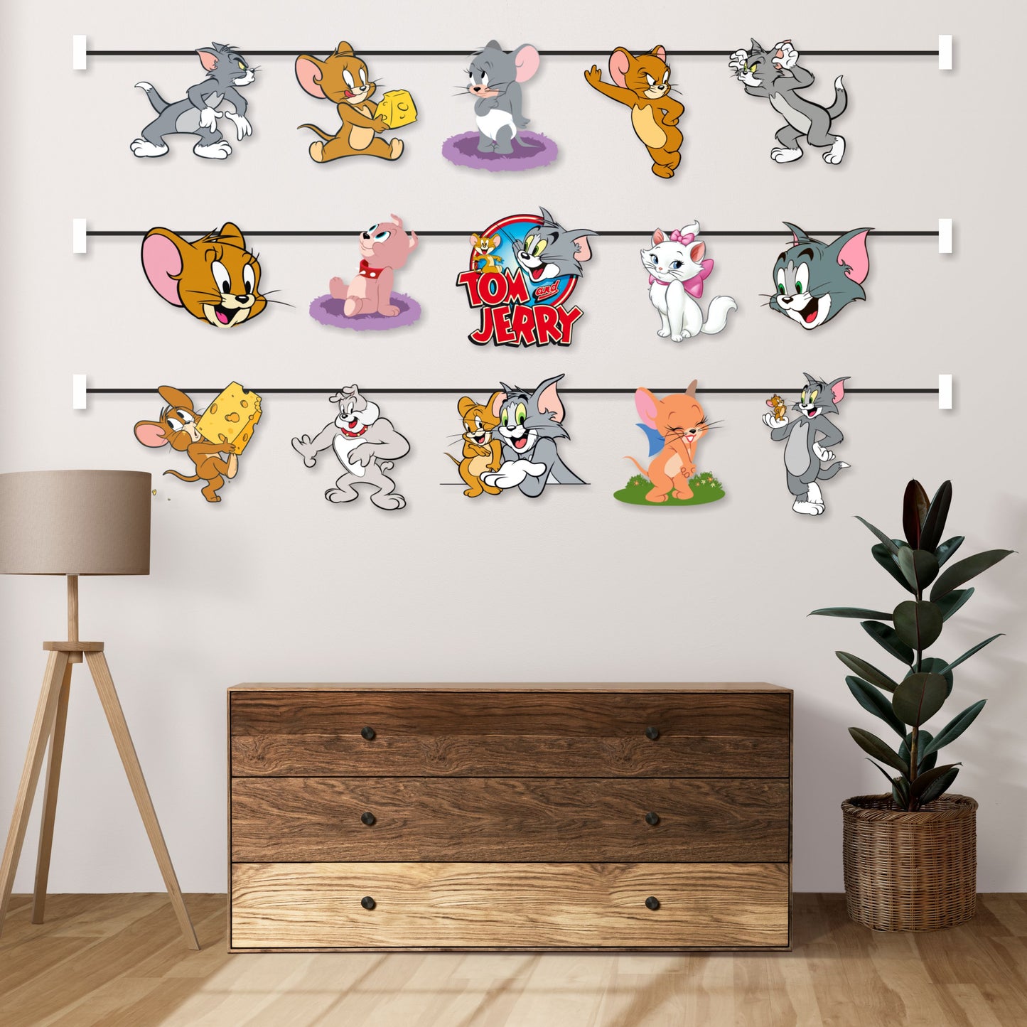 Tom & Jerry Theme Character Bunting